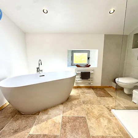 Pura Vida Maison Ardechoise بيت للعطل Rochecolombe