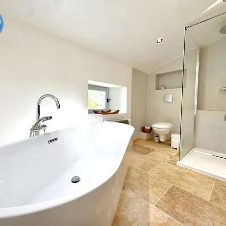 Pura Vida Maison Ardechoise بيت للعطل *